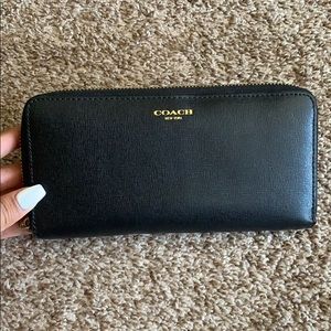 Coach Accordian Zip Wallet
